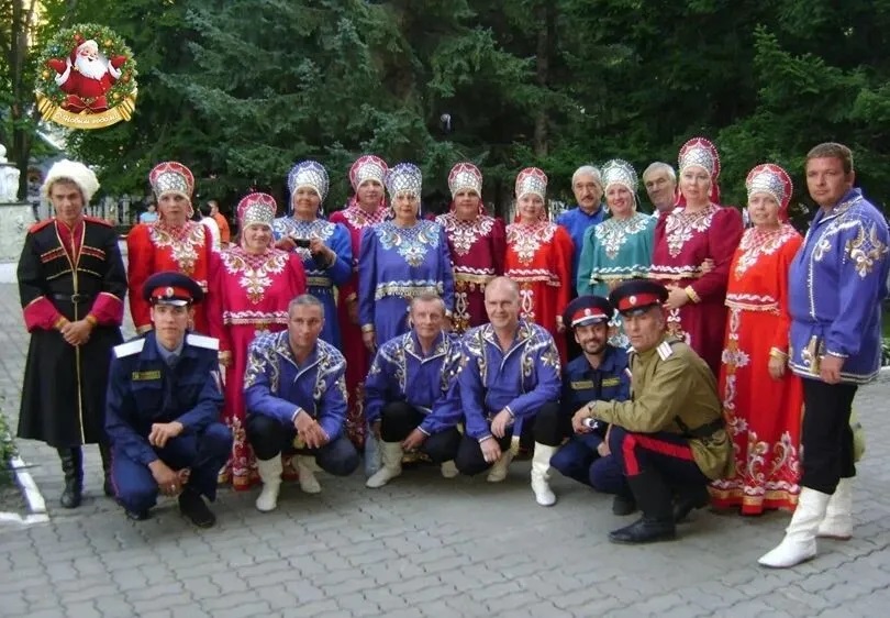Заслуженный коллектив самодеятельного художественного творчества Алтайского края, народный хор «Родные просторы» (звание получено в 2004 году) отмечает 50-летие