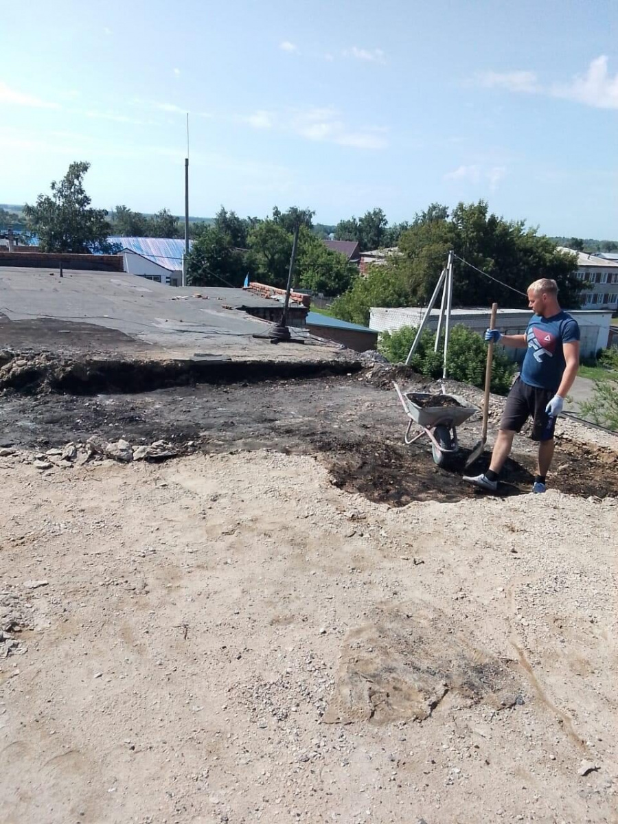 В рамках реализации государственной программы Алтайского края «Развитие культуры Алтайского края» начат капитальный ремонт здания МБУ ДО «Родинская детская школа искусств». В рамках реализации государственной программы Алтайского края «Развитие культуры Алтайского края» начат капитальный ремонт здания МБУ ДО «Родинская детская школа искусств».