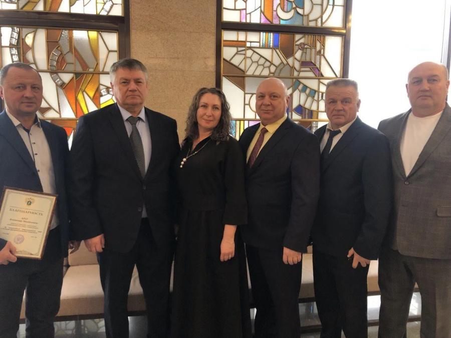 Торжество, посвященное празднованию Дня работника сельского хозяйства и перерабатывающей промышленности, состоялось  в Алтайском краевом театре драмы имени Василия Шукшина