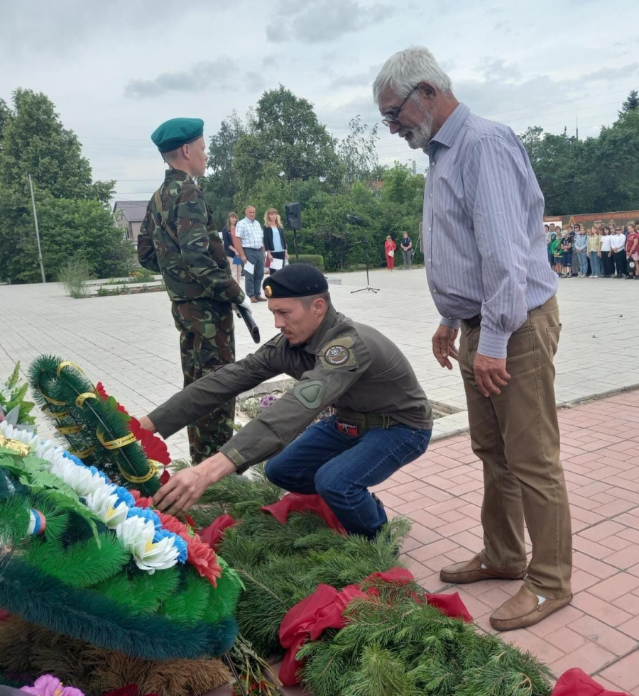 День Памяти и Скорби – одна из самых трагических страниц истории нашей Родины. 82 года назад началась Великая Отечественная война. Помним подвиг земляков и героев тыла. День Памяти и Скорби – одна из самых трагических страниц истории нашей Родины. 82 года назад началась Великая Отечественная война. Помним подвиг земляков и героев тыла.