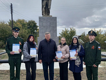 На территории Родинского района реализуется множество инициатив в разных сферах деятельности. Одной из них является ведение работы по увековечиванию памяти участников ВОВ. 