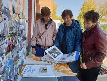 В рамках празднования дня села в Степном торжественно открыта новая центральная площадь